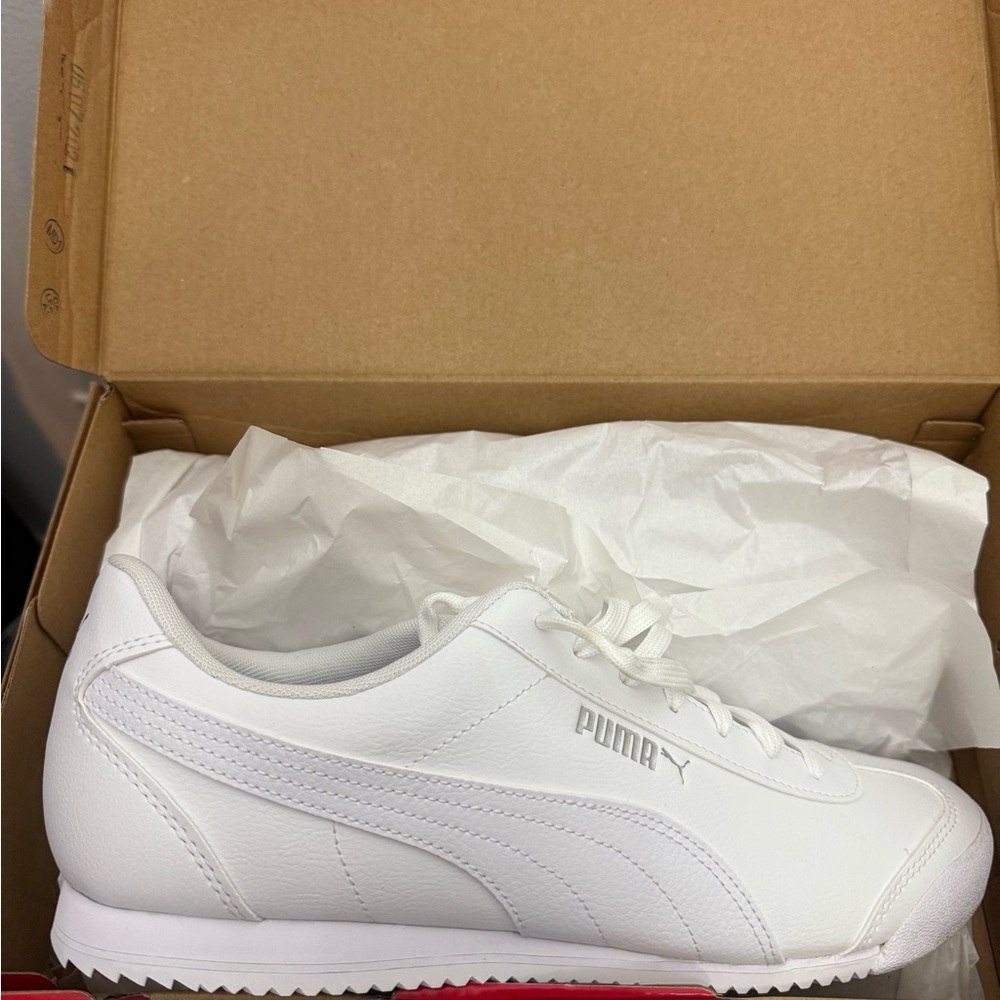 Men’s puma sneakers